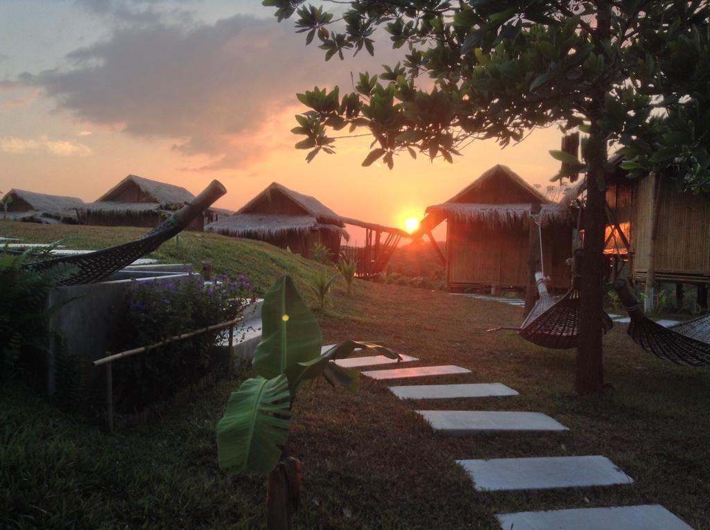 Phuree Hut Koh Phayam Oda fotoğraf